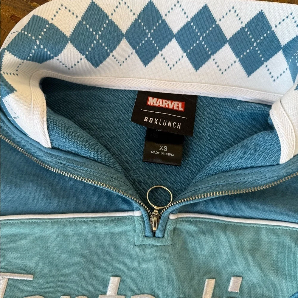 NWOT Marvel Fantastic Four: First Steps Women’s Quarter Zip Crewneck BoxLunch XS